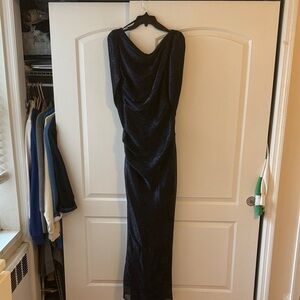 Betsy & Adam Cape Sleeve Metallic Crinkle Gown